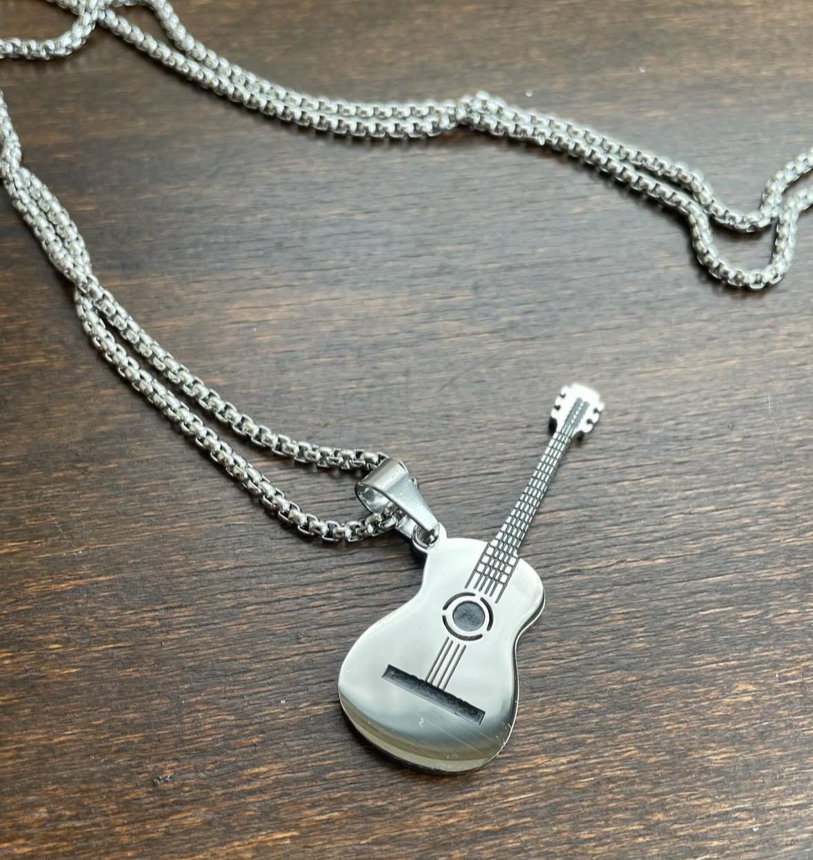 Guitar Necklace